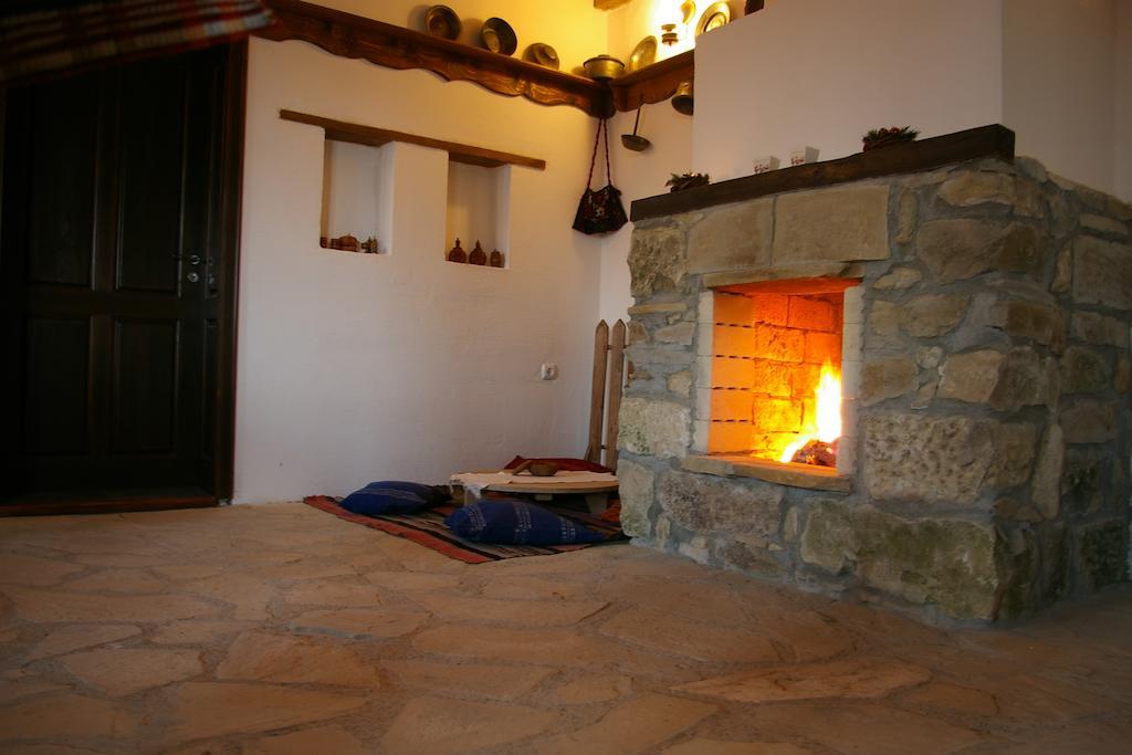 Mutafova Guest House Preslav Værelse billede